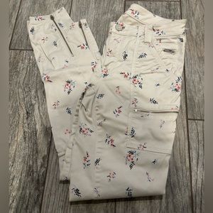 Joie floral cargo skinny jeans.